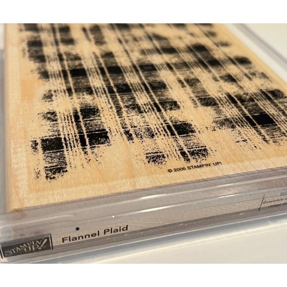Stampin Up! Flannel Plaid Wood-Mounted Background Rubber Stamp 2006 - Picture 2 of 3